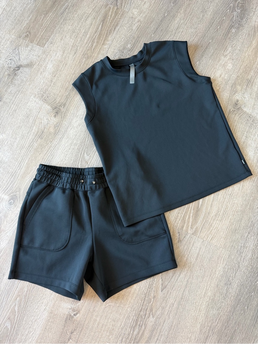 Mondetta Ribbed Lounge Set